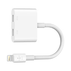 Itll-cost-you-40-to-charge-your-iPhone-7-while-using-Lightning-headphones