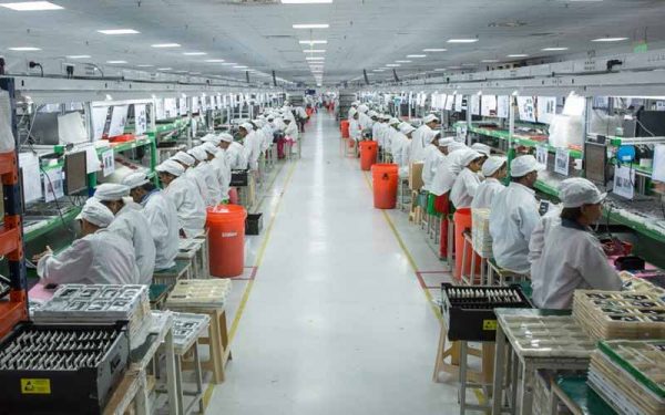 کارخانه جدید شیائومی در هند هر ثانیه یک تلفن همراه می‌سازد!