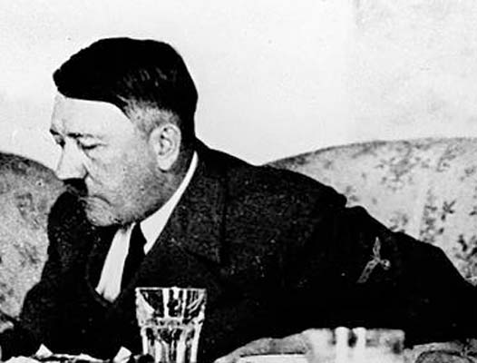 دیجی فکت: ۱۹ دانستنی درباره ی هیتلر، شرور یا نابغه؟
