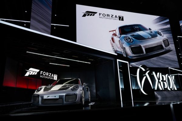Forza_Motorsport_7___2018_Porsche_911_GT2_RS__1_