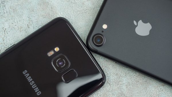 گلکسی اس 8 سامسونگ یا آیفون 7 اپل؟ کدام یک گوشی مناسب‌تری برای شما خواهد بود؟