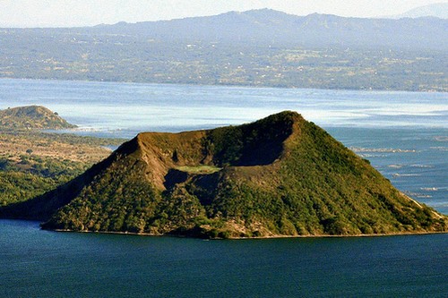 Taal-Volcano-Philippines