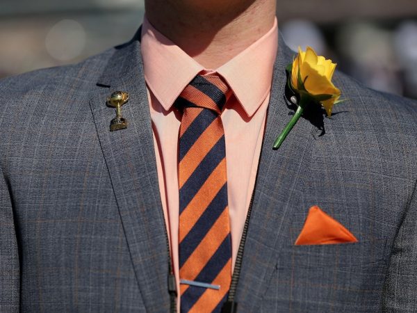 9 قانون لباس پوشیدن که رعایت‌شان برای آقایون واجب است!