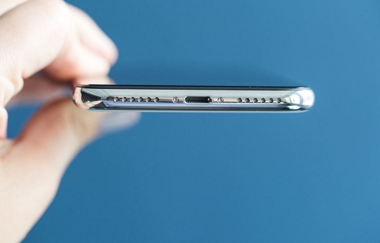 بررسی آیفون 10 اپل «iPhone X»؛ گران قیمت دست نیافتنی
