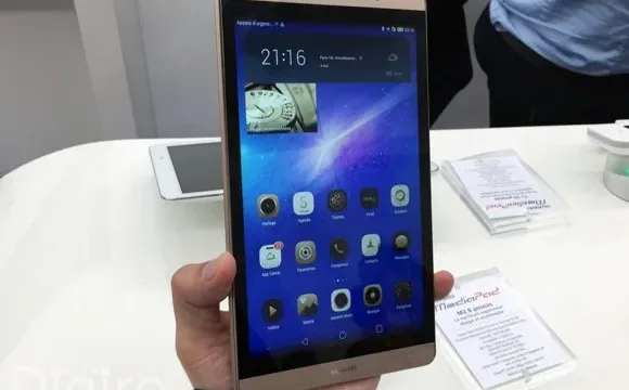 MediaPad M2-digiro