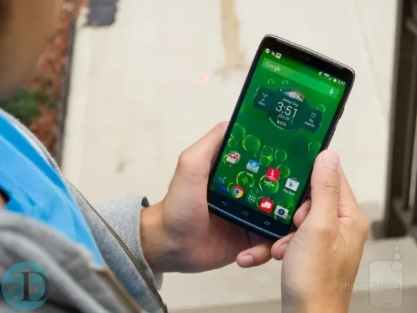 Motorola Droid Turbo