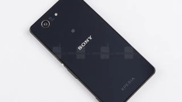 Sony Xperia Z3 Compact