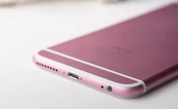 Rose Gold Apple iPhone 6s