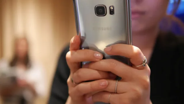 Samsung Galaxy S6 edge Plus 01