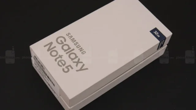 Samsung Galaxy Note5 unboxing
