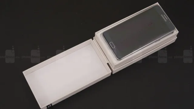 Samsung Galaxy Note5 unboxing