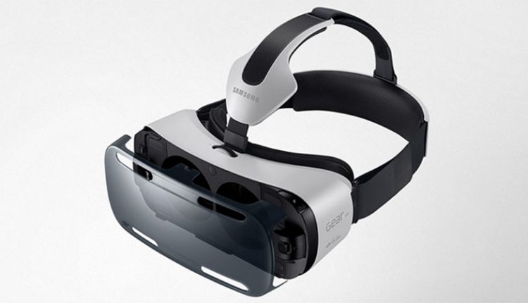 Samsung Gear VR headset 01