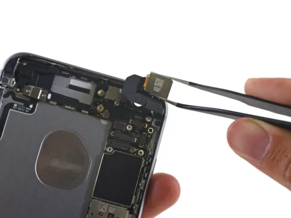 کالبدشکافی آیفون 6 اس پلاس اپل توسط iFixit