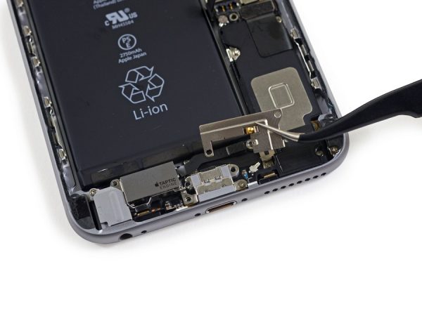کالبد‌شکافی آیفون 6 اس پلاس اپل توسط iFixit