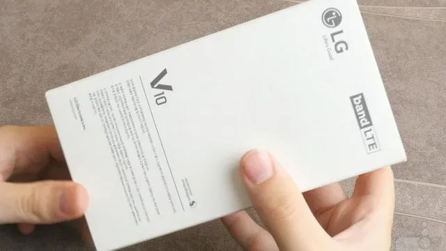 تلفن هوشمند ال جی V10