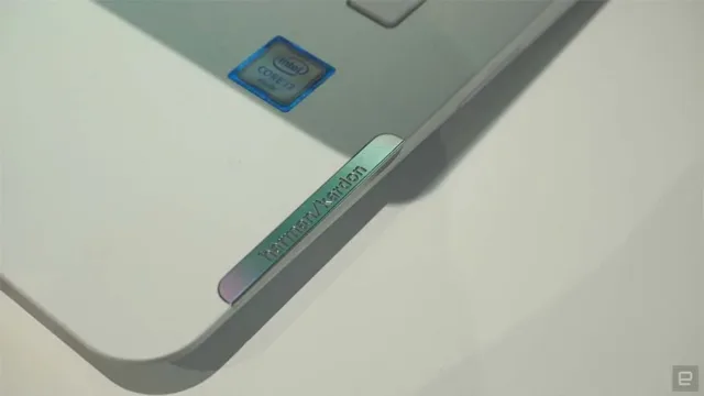 لپ تاپ LG's 15U560