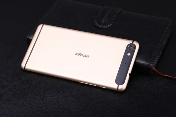 Infocus M560