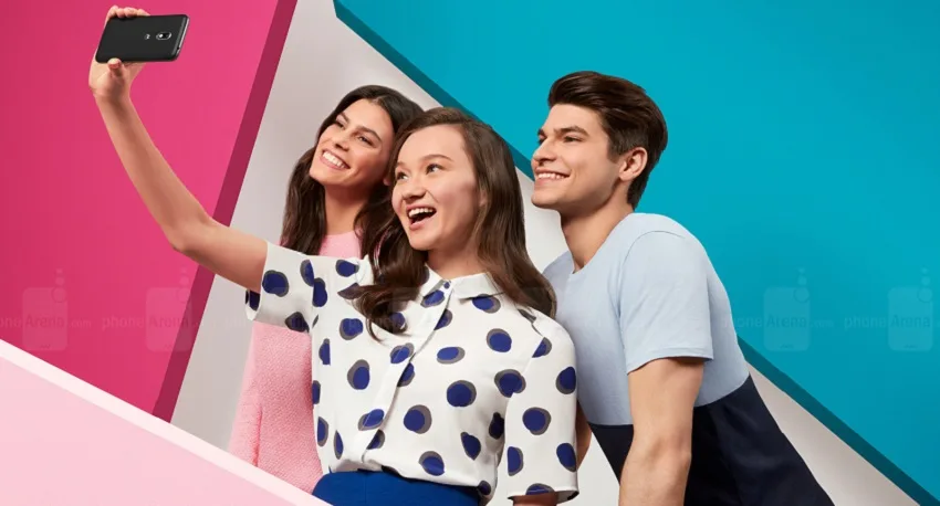 موتورولا از موتو جی 4 پلی رونمایی کرد؛ نسخهی ارزانتر Moto G4