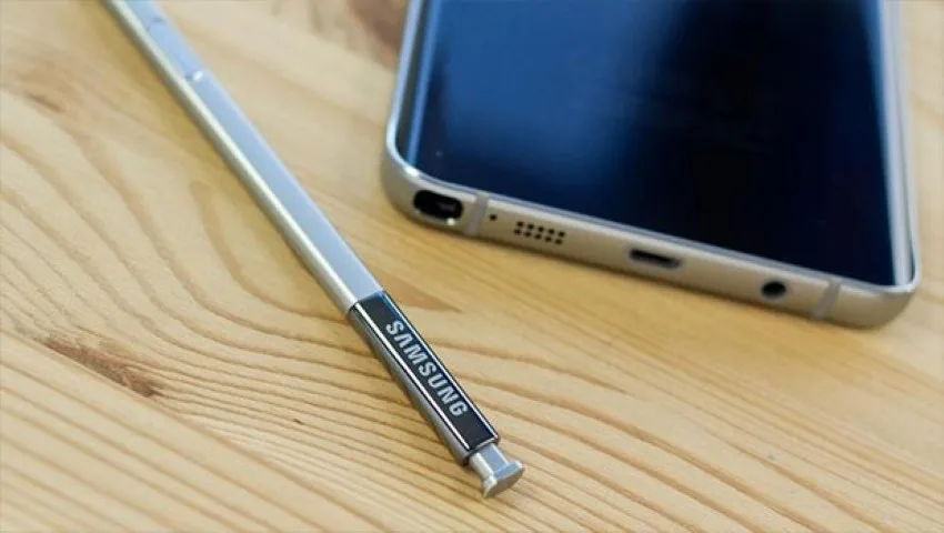 رندر گلکسی نوت 7 « Galaxy Note 7 » آبی رنگ به بیرون درز کرد