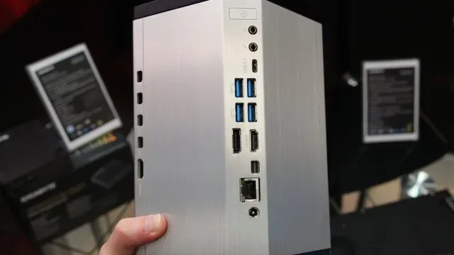 مینی کامپیوتر Gigabyte Brix