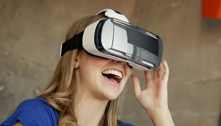 هدست واقعیت مجازی مستقل سامسونگ احتمالاً Odyssey نام خواهد گرفت