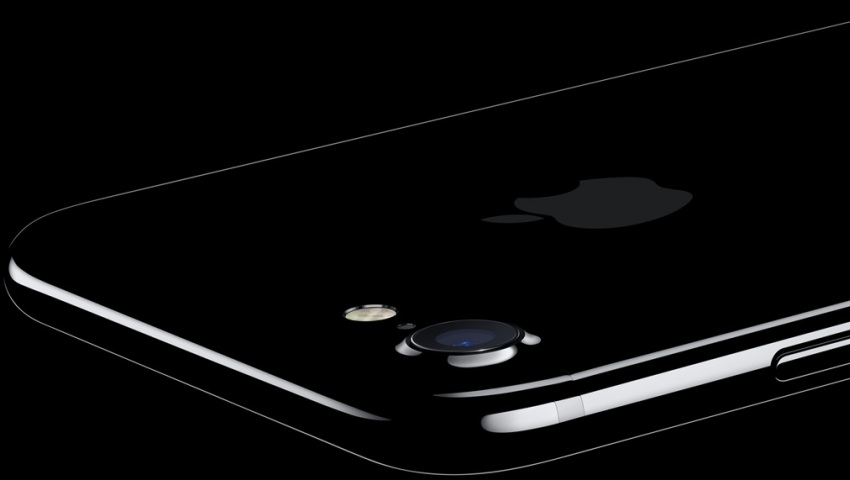 اپل تأیید کرد: لنز دوربین آیفون 7 از جنس یاقوت کبود است