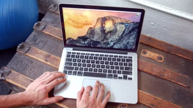 قصد خرید MacBook Pro را دارید؟ نگاهی به این لوازم جانبی بیندازید