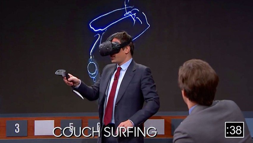 تماشا کنید: تجربه‌ی هیجان‌انگیز و خنده‌دار جیمی فالون و مهمانانش در بازی پیکشنری با هدست واقعیت مجازی
