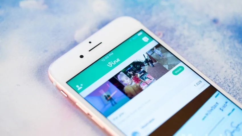 توییتر برای اپلیکیشن Vine برنامههای ویژهای دارد