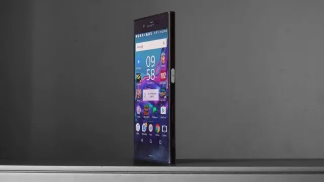تصویری از پنل جلوی گوشی سونی Xperia XZ مدل سال 2017 به بیرون درز کرد