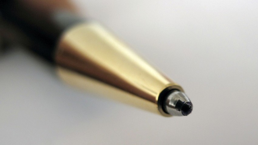 کشور چین بالاخره به تکنولوژی ساخت نوک خودکار دست پیدا کرد!