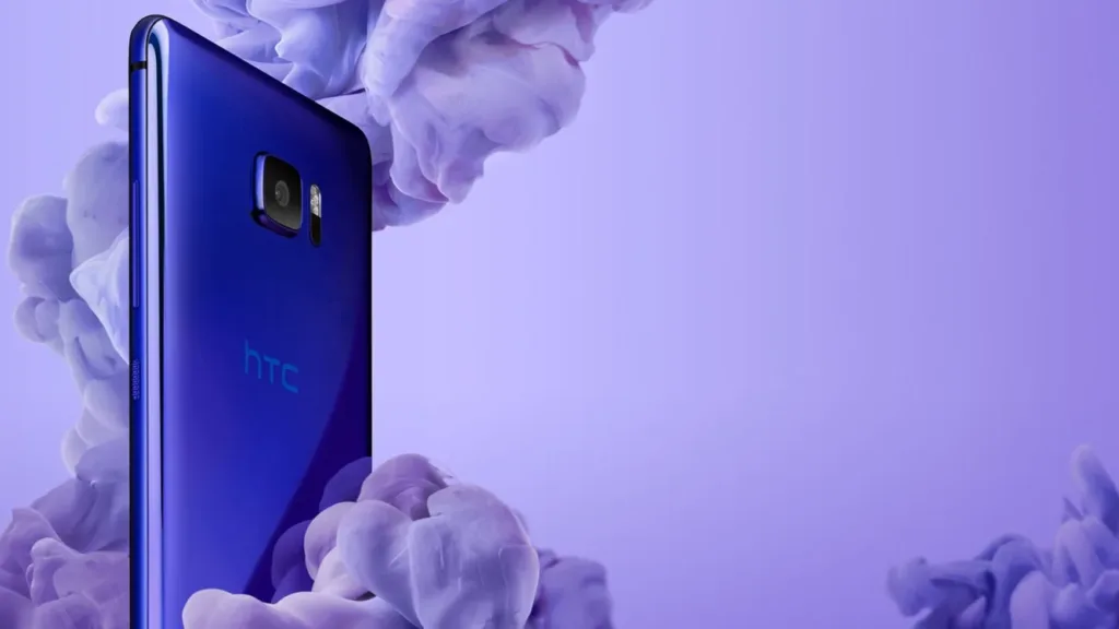 HTC-U-Ultra-will-only-be-available-online-in-the-U.S.