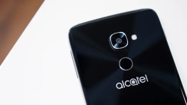 برخی از مشخصات آلکاتل Idol 5S منتشر شد