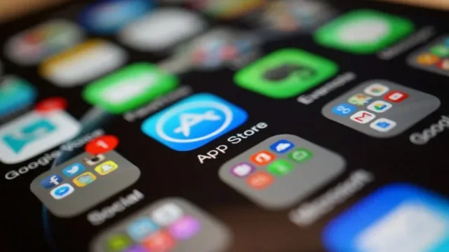 درآمد اپل از اپ استور