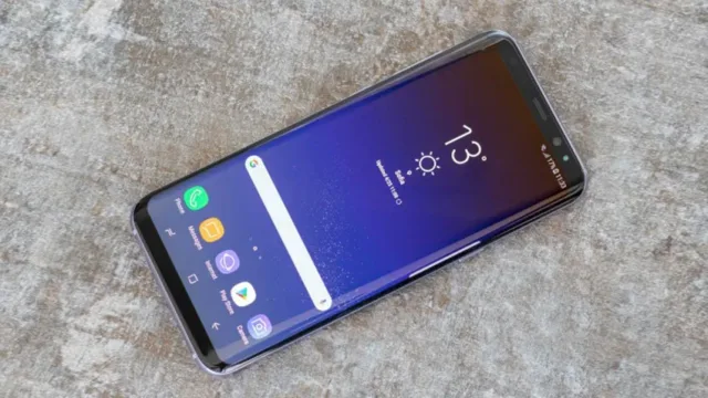 تعویض صفحه نمایش گلکسی اس 8 پلاس