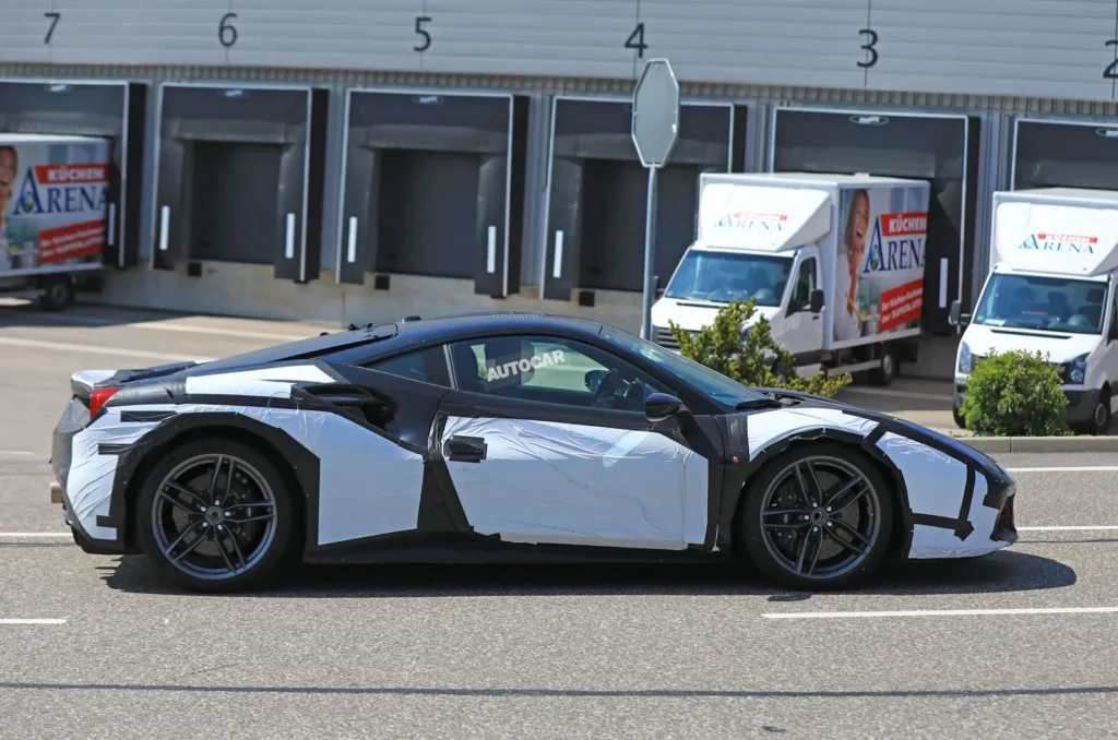 فراری 488 GTO