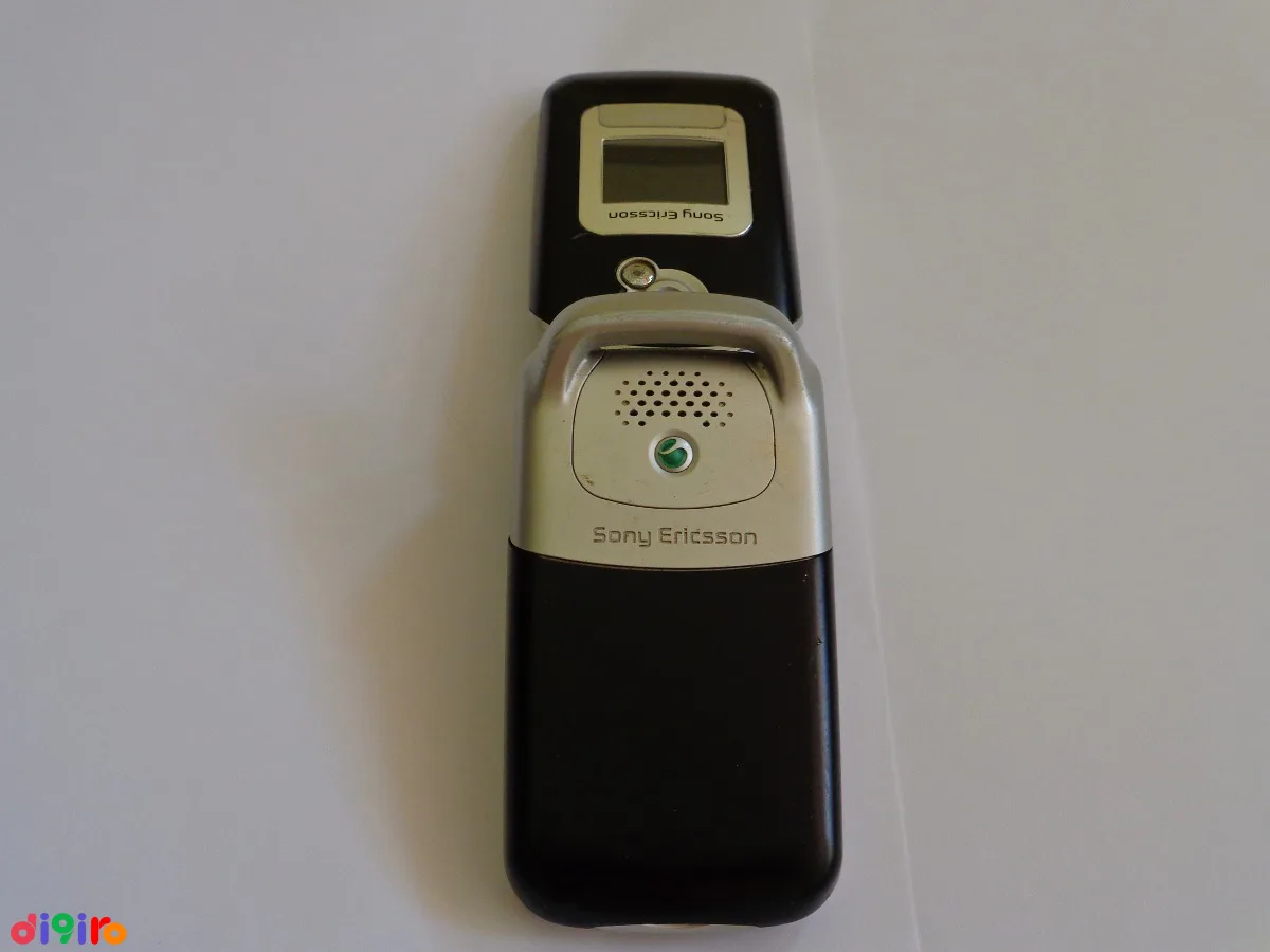 celular-sony-ericsson-z530i-D_NQ_NP_614411-MLV20542485797_012016-F