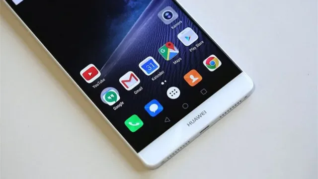 هواوی میت 8