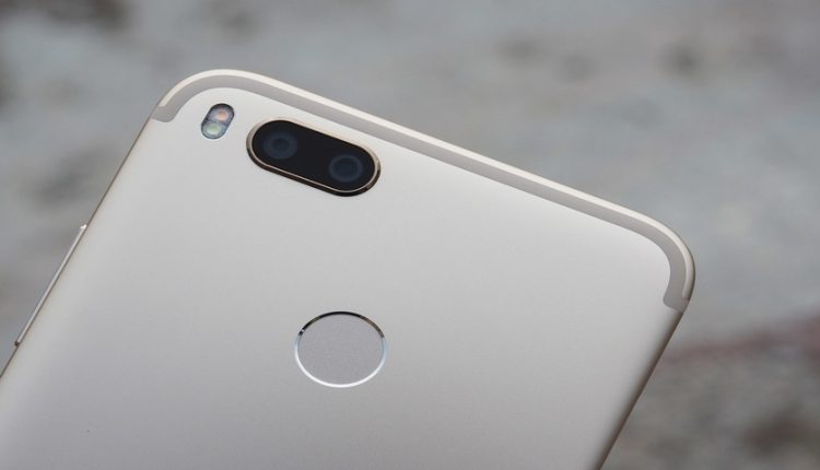 شیائومی می A1 معرفی شد دوربین دوگانه و اندروید خام نوقا دیجی رو شیائومی می A1 معرفی شد دوربین دوگانه و اندروید خام نوقا دیجی رو