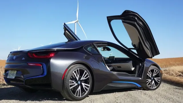 بررسی ب ام و آی 8 «BMW i8»