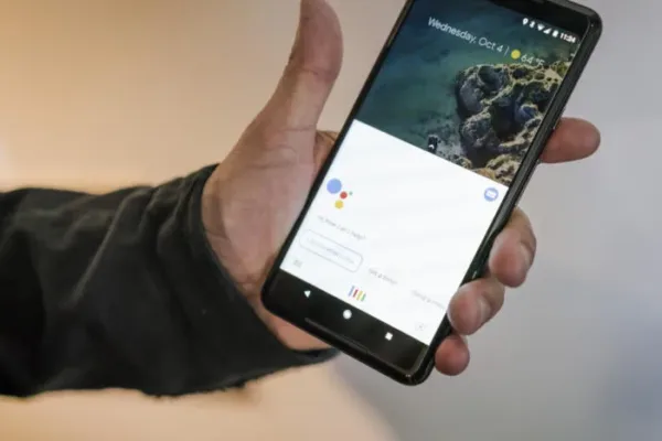 گوگل پیکسل 2 (Google Pixel 2)