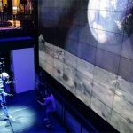 سامسونگ پیاده‌روی بر روی کره ماه را به کمک واقعیت مجازی شبیه‌سازی می‌کند!