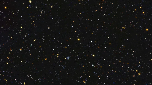 ثبت تصویری شامل 15000 کهکشان توسط تلسکوپ فضایی هابل!