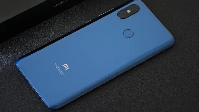 گوشی Pocophone F1
