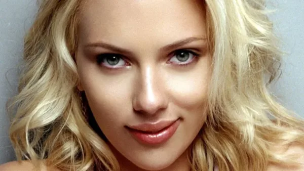  Scarlett Johansson