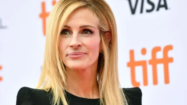  Julia Roberts
