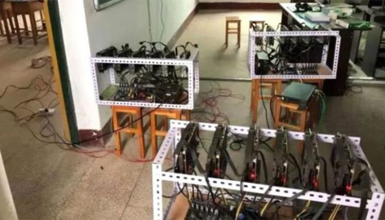 سوء استفاده یک مدیر چینی از امکانات مدرسه برای ماینینگ!