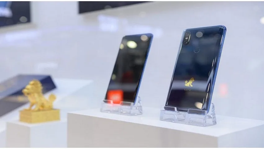 شیائومی نسخه 5G می میکس 3 را به نمایش گذاشت