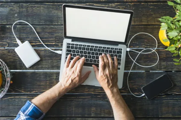 laptop-phone