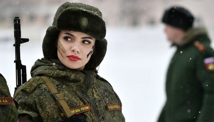 با زیباترین سربازان زن جهان آشنا شوید